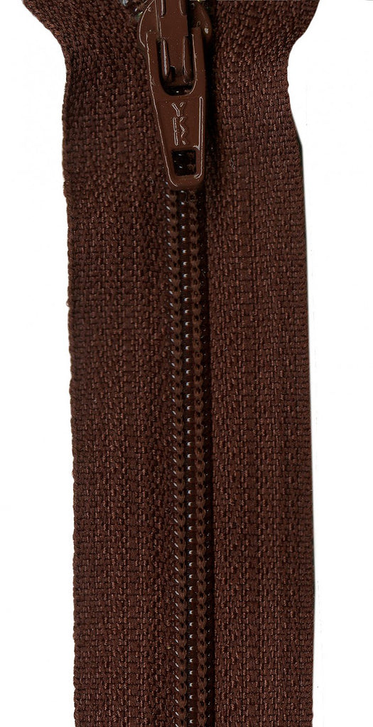 14" Zipper in Chocolate Syrup