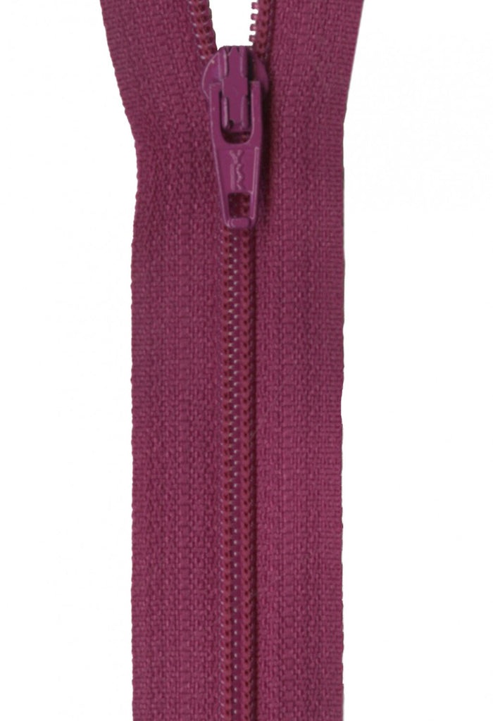 14" Zipper in Raisin