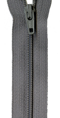 14" Zipper in Grey Kitty